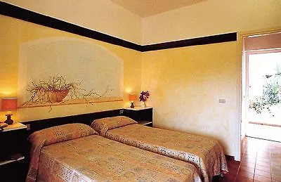 Delle Vigne Hotel Baja Sardinia 3*,
